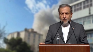 স্কুলে ৫৩ শিক্ষার্থীর মৃত্যু বিনা জবাবে ছেড়ে দেওয়া হবে না: ইরানের